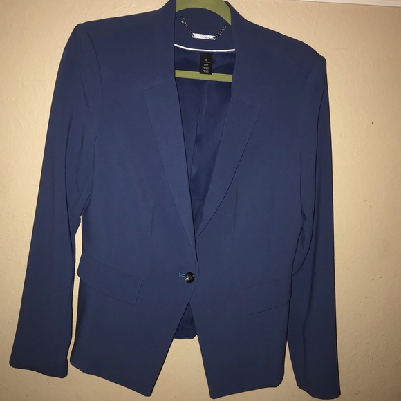 White House Black Market Jackets & Blazers - WHBM Single button trophy jacket/blazer Size 10